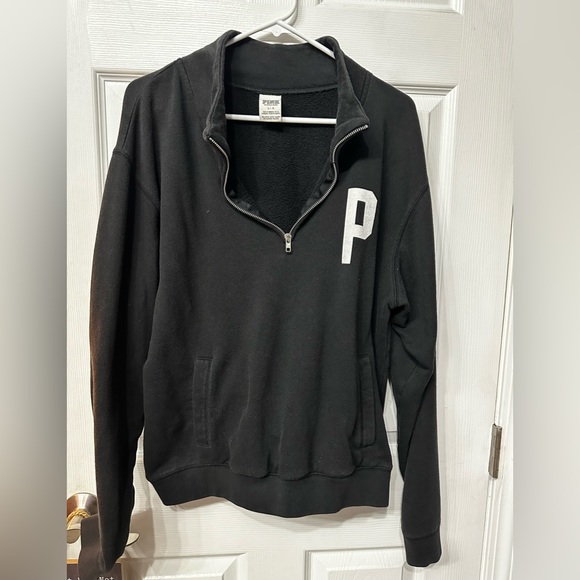 PINK Victoria's Secret Sweaters - 💜 Pink Victoria Secret 1/4 zip sweater. Size : large